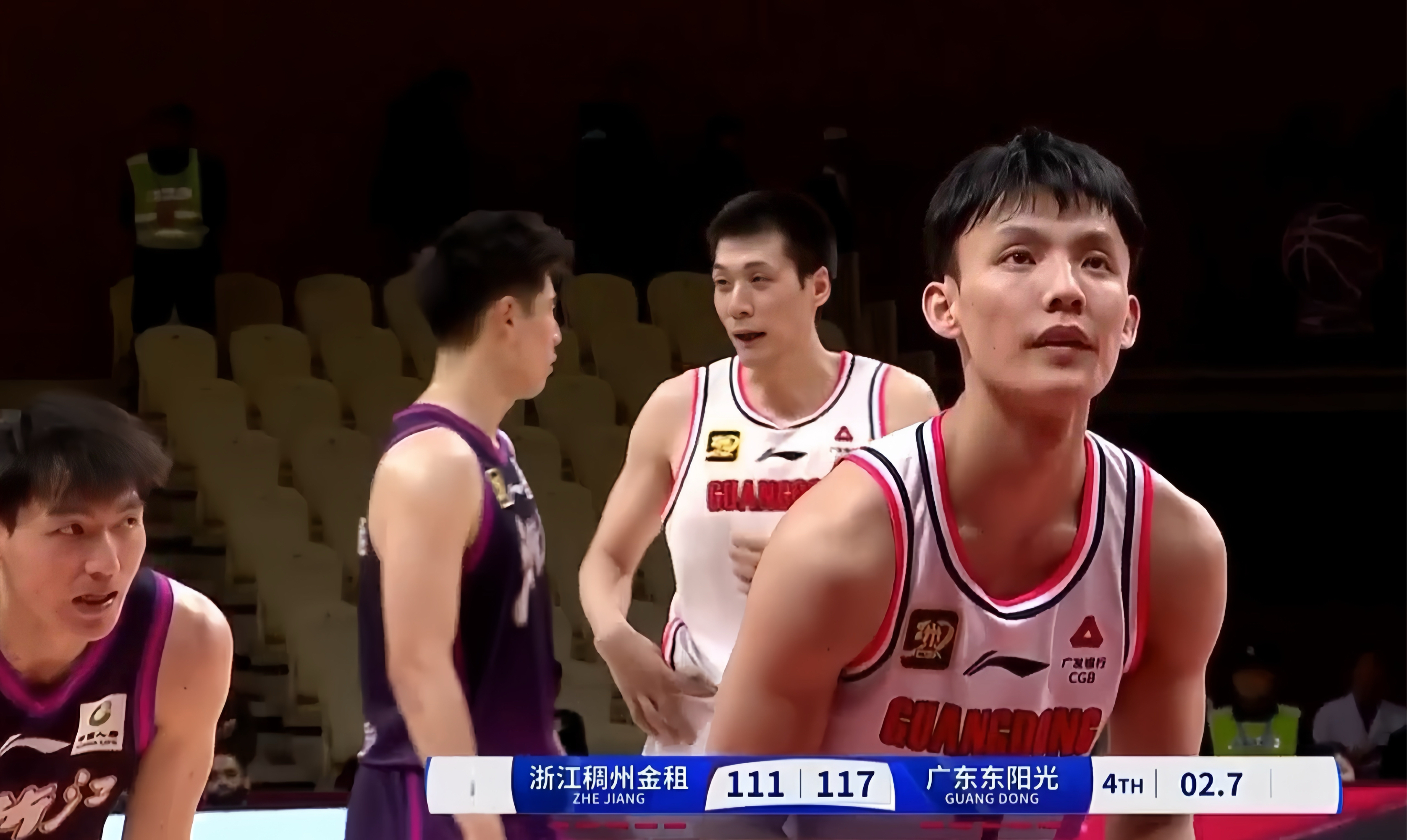 包含赛后广东宏远调整名单以备英超，遗憾出局环节打磨，态度坚定，年轻球员得到机会的词条